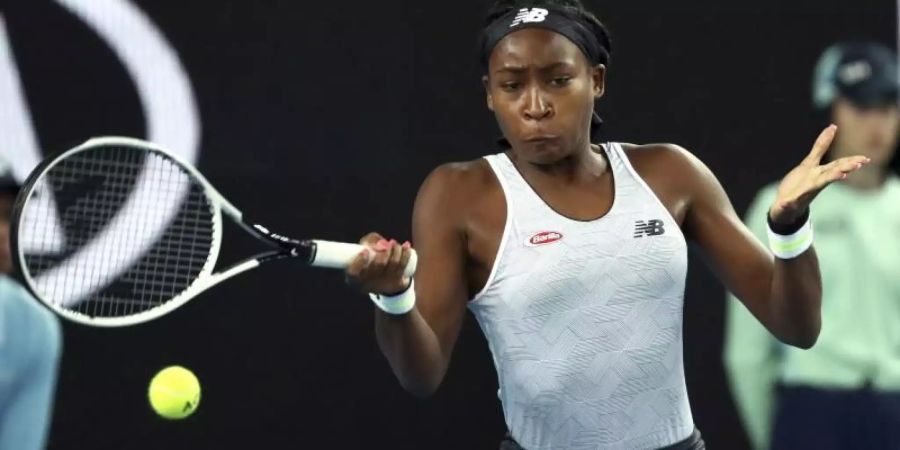 Setzt sich gegen Venus Williams durch: Cori Gauff in Aktion. Foto: Dita Alangkara/AP/dpa