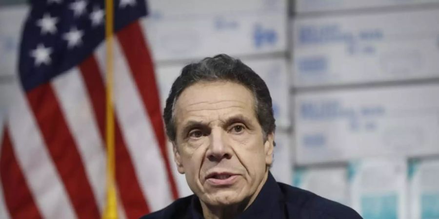 Andrew Cuomo warnte die New Yorker davor, angesichts der Hoffnung machenden Zahlen nun nachlässig zu werden und das Virus zu unterschätzen. Foto: John Minchillo/AP/dpa