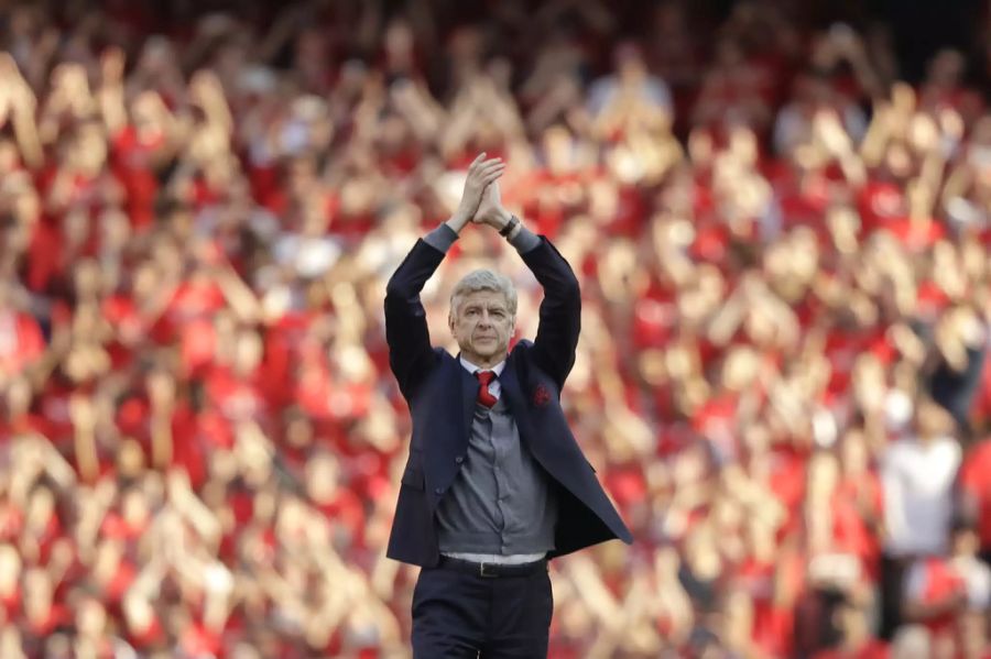 Im Sommer 2018 verabschiedet sich Arsenals Trainer-Legende Arsène Wenger von den Fans im Emirates Stadium.