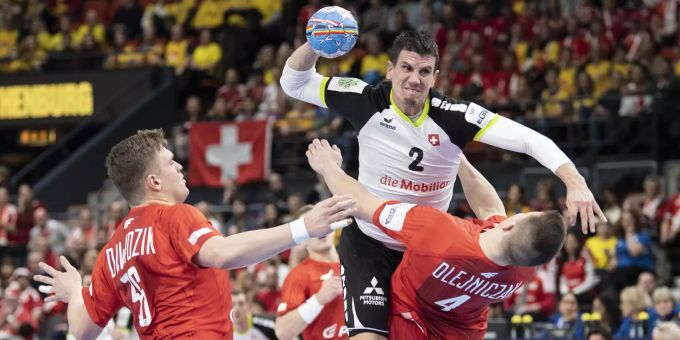 Weltstar Andy Schmid spielt gegen Polen gross auf. Handball-EM