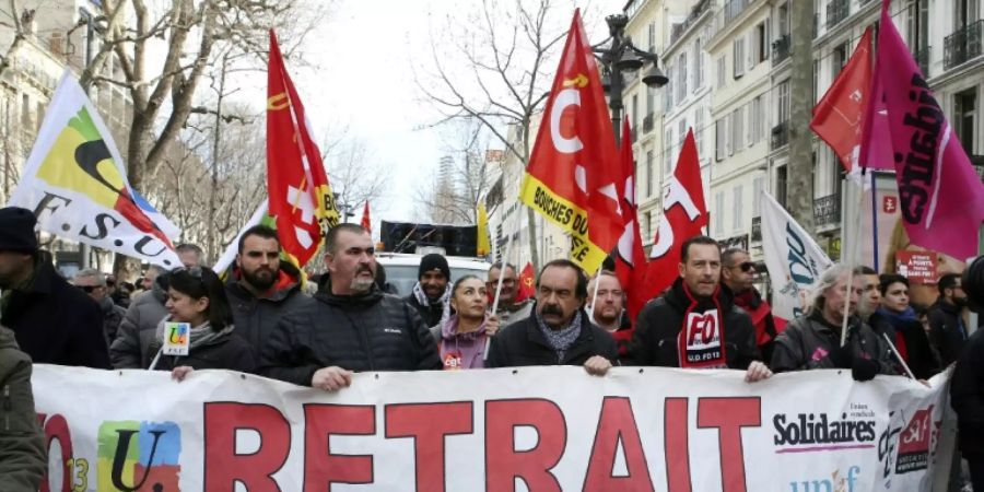 Demonstranten in Marseille