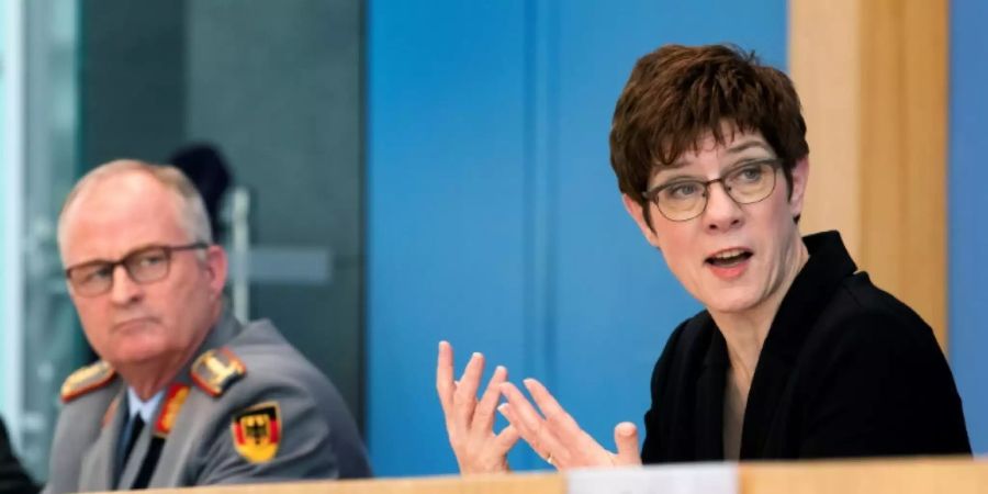 Kramp-Karrenbauer und General Zorn