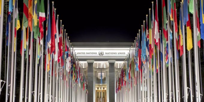 Fahnen vor dem Palais des Nations, dem Hauptquartier der Vereinten Nationen in Genf. taiwan