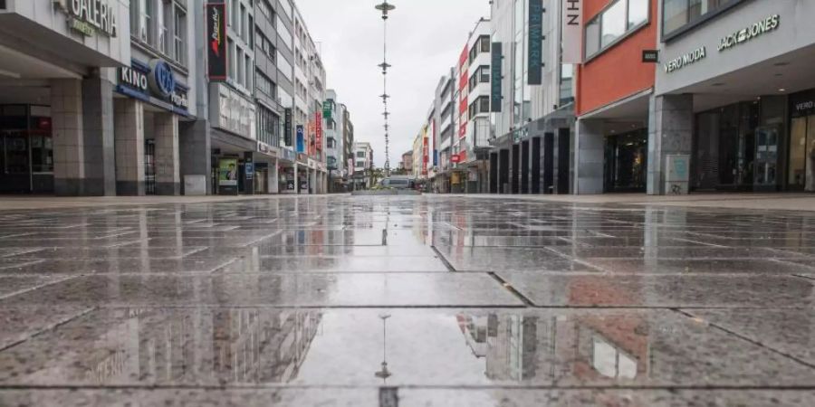 Die grosse Leere in Saarbrücken. Foto: Oliver Dietze/dpa