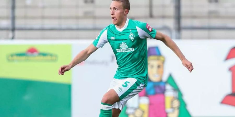 Sieht nach dem Abstieg mit Werder seine Zukunft nicht in der 2. Liga: Ludwig Augustinsson. Foto: Tom Weller/dpa