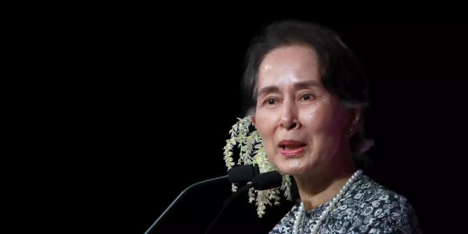 Trial of deposed leader Aung San Suu Kyi will hear its first testimony in court