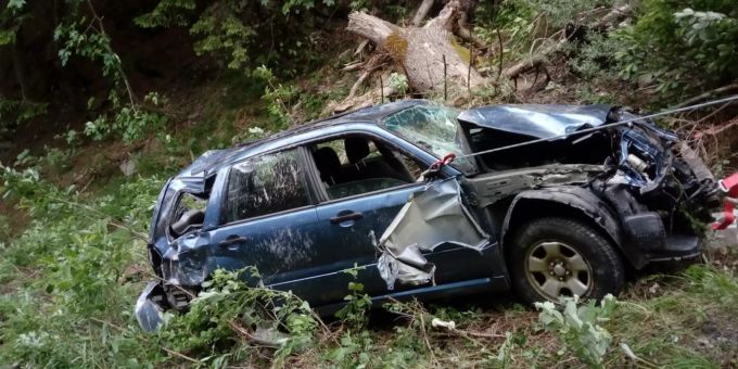 Am Fahrzeug entstand Totalschaden. Unfall