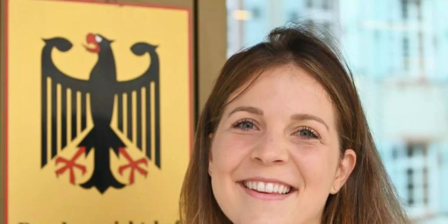 Bekenntnis zum Produkt oder Werbung? Auch Influencerin Luisa-Maxime Huss bekommt durch das BGH-Urteil etwas mehr Spielraum. Foto: Uli Deck/dpa
