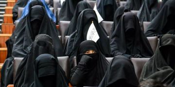 taliban frauen