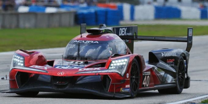 Louis Deletraz gewinnt mit seinem Team in Sebring. Louis Deletraz