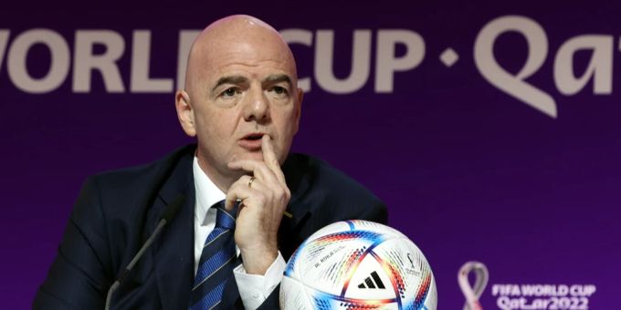 Revolutionieren Präsident Gianni Infantino und die Fifa den WM-Modus? WM 2022