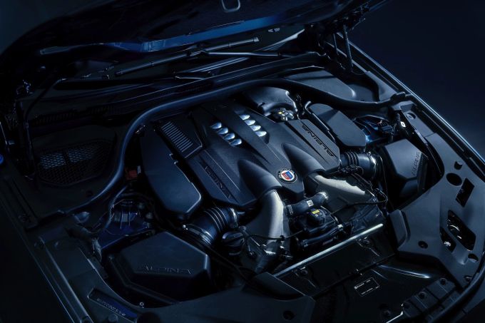 Für den BMW Alpina B5 GT wurde der 4,4-Liter-V8-BiTurbo noch einmal stärker, 634 PS sind es jetzt BMW Alpina B5 GT