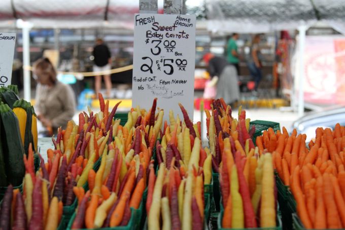 Im ByWard-Market gibt es auch regionales Gemüse zu kaufen. Karotten