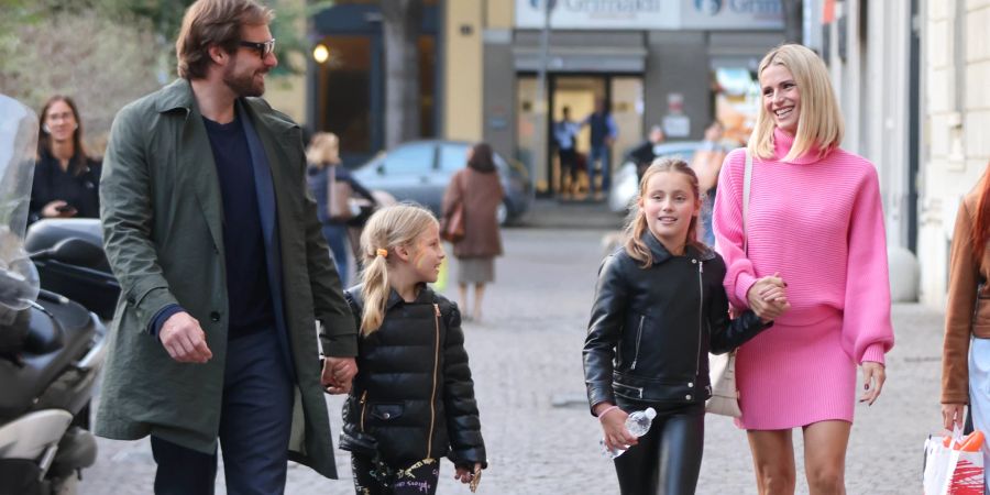 Happy Family bei Michelle Hunziker und Tomaso Trussardi.