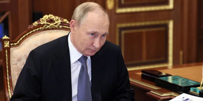 Wladimir Putin und sein Regime wollen, dass die Sitzungen der Duma nicht mehr live ausgestrahlt werden. Wladimir Putin
