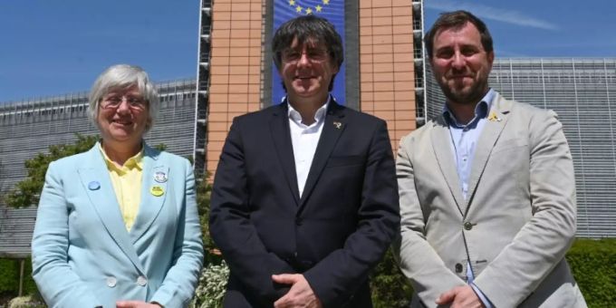 Puigdemont (M.) und Comin in Brüssel Puigdemont (M.) und Comin in Brüssel