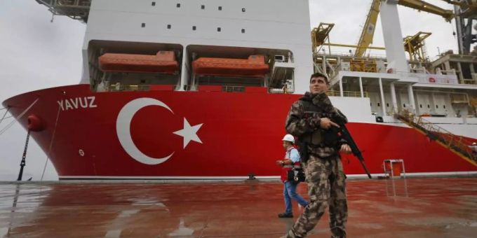 Das 230 Meter lange Spezialschiff «Yavuz» soll vor der Küste Zyperns nach Erdgas bohren. Zypern