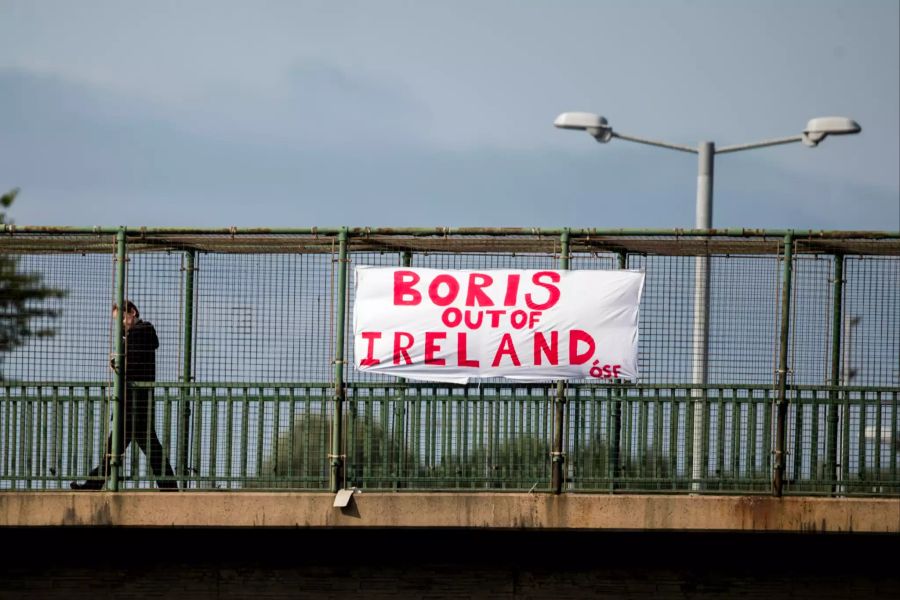 Boris Johnson besucht Nordirland