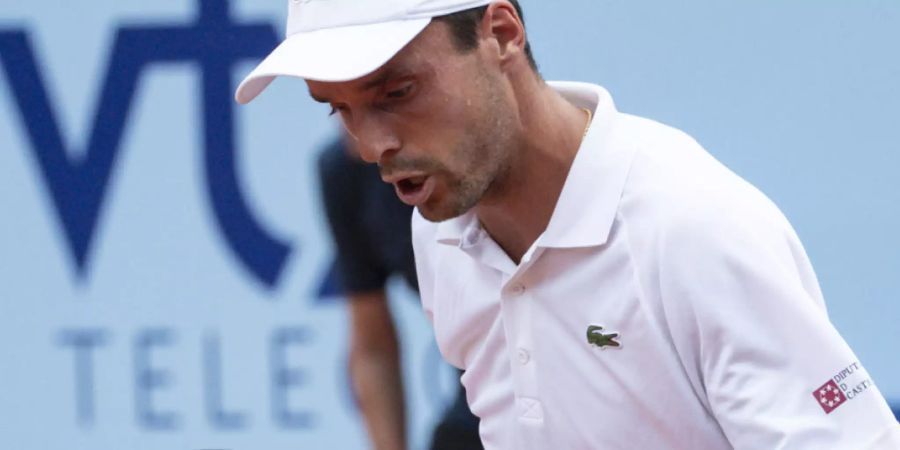 Das erste Einzel seit dem in 4 Sätzen verlorenen Wimbledon-Halbfinal gegen Novak Djokovic gewann Roberto Bautista Agut gegen Jaume Munar in zwei Sätzen