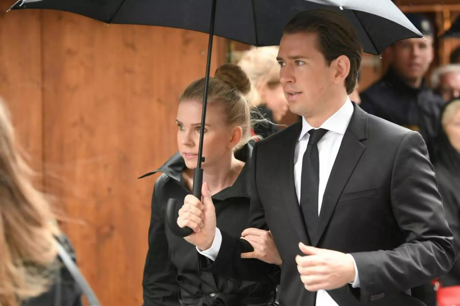 Auch Ex-Bundeskanzler Sebastian Kurz ist anwesend.