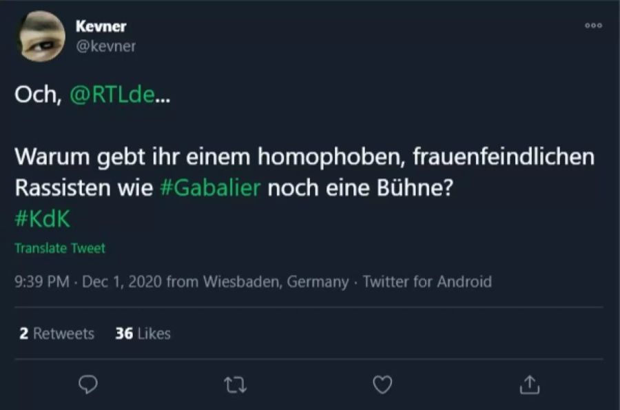 Ein Twitter-User verurteilt RTL: «Warum gebt ihr einem homophoben, frauenfeindlichen Rassisten wie #Gabalier noch eine Bühne?»