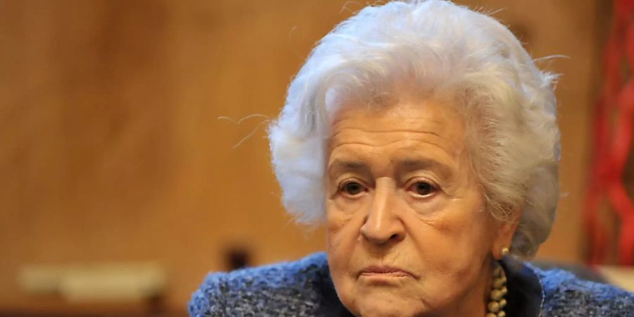 ARCHIV - Die Direktorin des Moskauer Puschkin-Museums, Irina Antonowa, aufgenommen im Puschkin-Museum. - Im Alter von 98 Jahren ist die russische Kunstwissenschaftlerin Irina Antonowa, Präsidentin des Puschkin-Museums in Moskau und «Hüterin der Beutekunst», gestorben. Foto: Martin Schutt/dpa-Zentralbild/dpa