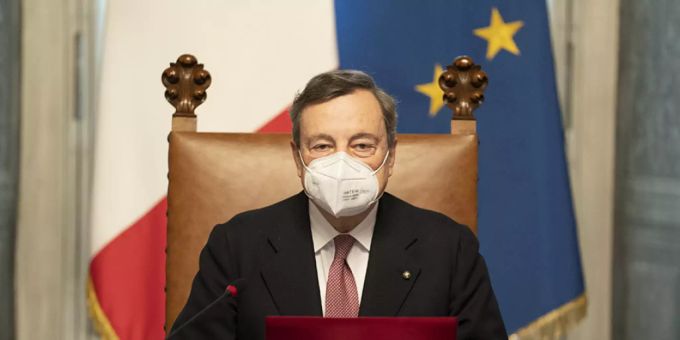HANDOUT - Mario Draghi, Premierminister von Italien, leitet die erste Sitzung des Ministerrats im Palazzo Chigi. Foto: Filippo Attili/Italian Government/dpa - ATTENTION: editorial use only and only if the credit mentioned above is referenced in full HANDOUT - Mario Draghi, Premierminister von Italien, leitet die erste Sitzung des Ministerrats im Palazzo Chigi. Foto: Filippo Attili/Italian Government/dpa - ATTENTION: editorial use only and only if the credit mentioned above is referenced in full