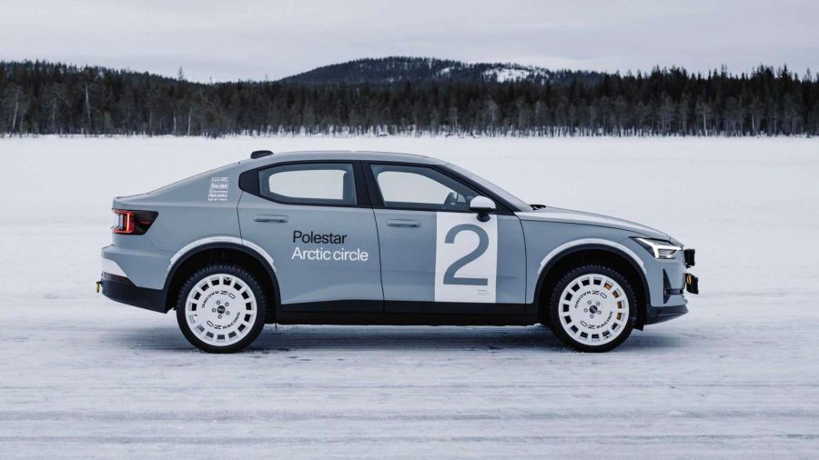 Polestar 2 Arctic Circle