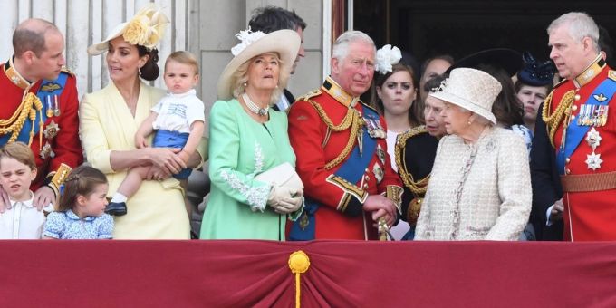 Die britische Königsfamilie ordnet sich neu. Die britische Königsfamilie ordnet sich neu.