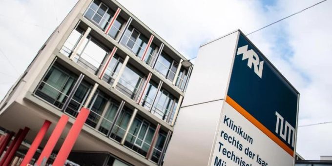 Im Klinikum rechts der Isar, dem mutmasslichen Tatort, will sich zurzeit niemand zu dem Fall äussern. Foto: Matthias Balk/dpa Im Klinikum rechts der Isar, dem mutmasslichen Tatort, will sich zurzeit niemand zu dem Fall äussern. Foto: Matthias Balk/dpa
