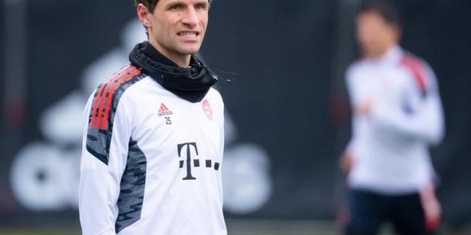 Soll schon im Vorfeld des Spiels gegen RB Salzburg Zweifel am Münchner Selbstverständnis zerstreuen: Thomas Müller. Foto: Sven Hoppe/dpa