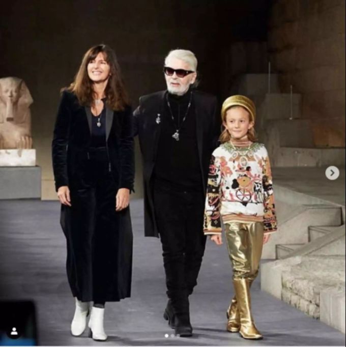 Karl Lagerfeld und Virginie Viard. karl lagerfeld Virginie Viard