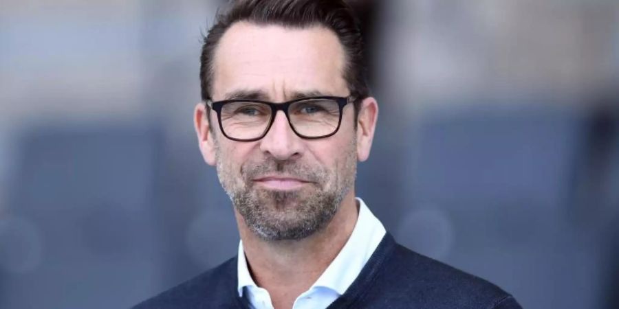 Herthas Manager Michael Preetz nimmt die Profispieler in die Pflicht und fordert eine Leistungssteigerung. Soeren Stache/dpa Foto: Soeren Stache