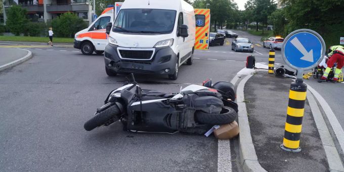 Motorradfahrer bei Kollision erheblich verletzt