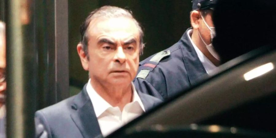 Es ist bereits das zweite Mal, dass Ghosn auf Kaution aus der Untersuchungshaft freikommt. Foto: Eugene Hoshiko/AP