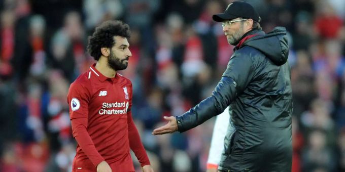 Liverpool-Trainer Jürgen Klopp rät seinem Schützling Mohamed Salah sich ein Beispiel an Sadio Mane zu nehmen. Jürgen Klopp FC Liverpool