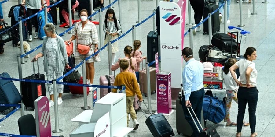 Passagiere am Flughafen
