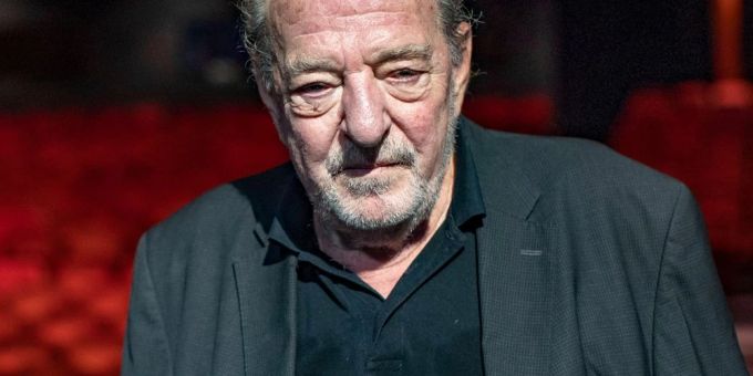 Ralph Siegel hatte kein Glück mit seinem neuen Musical in Duisburg. Ralph Siegel hatte kein Glück mit seinem neuen Musical in Duisburg.