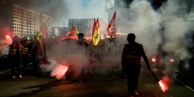 Proteste in Lyon gegen die Rentenreform Proteste in Lyon gegen die Rentenreform