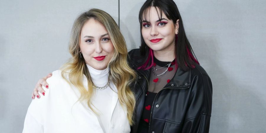 Salena (l) und Teya fahren für Österreich zum ESC nach Liverpool.