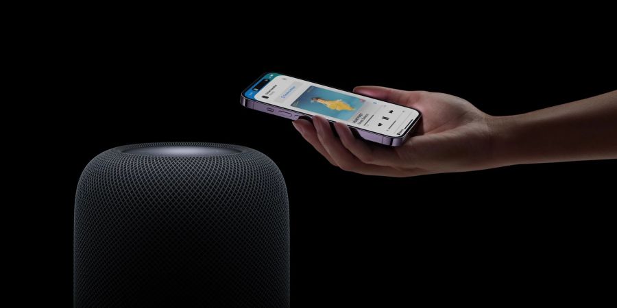 Apples Homepod pumpt für seine Grösse viel Bass in den Raum. So viel, dass Apple die Möglichkeit vorsah, den Bass-Ausstoss in den Tiefen der Home-App zu reduzieren.