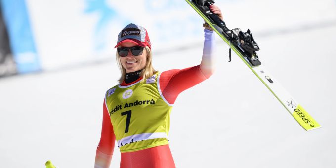 Lara Gut-Behrami belegt bei der Abfahrt gestern in Soldeu den dritten Platz. (KEYSTONE/Jean-Christophe Bott) lara gut-behrami