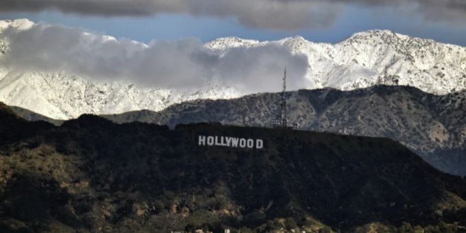 Spektakuläre Bilder - Winterstürme bringen Schnee nach Kalifornien