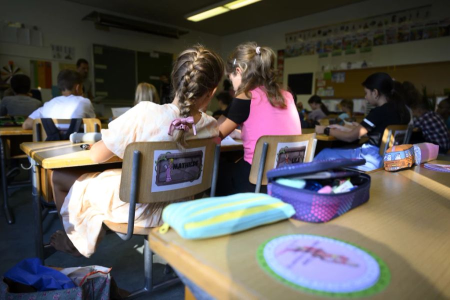 Trotzdem lieben zwei langjährige Lehrerinnen ihren Job, wie sie zu Nau.ch sagen. (Symbolbild)