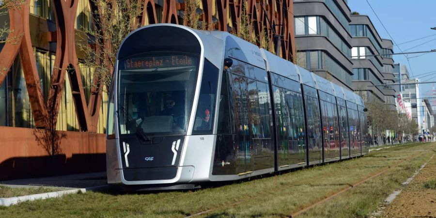 luxemburg bahn tram