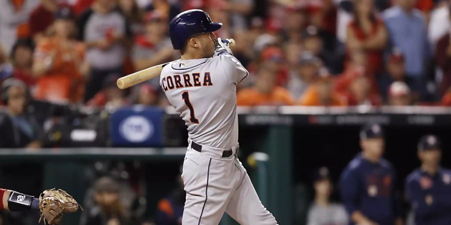 Den Houston Astros mit Carlos Correa fehlt nur noch ein Sieg zum Gewinn der World Series