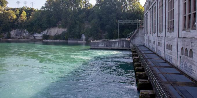 Bern - Diese fünfzehn Wasserkraftprojekte sollen rasch realisiert werden