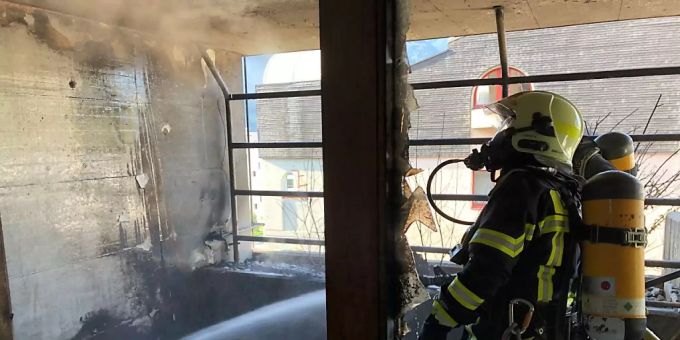In Siders VS - Gasflaschen-Explosion auf Balkon verläuft glimpflich