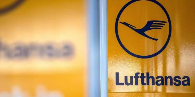 Ein Lufthansa-Check-in in Hannover. lufthansa streik