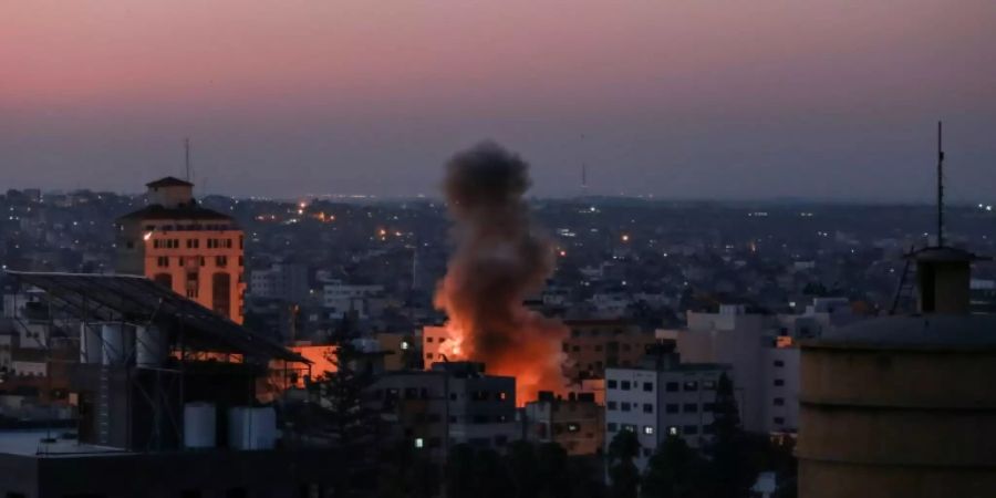 Luftangriff auf Gaza